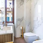 Tower Downtown Borghi Appartement