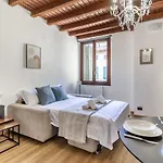 Appartement Tower Downtown Borghi