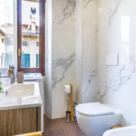 Tower Downtown Borghi Appartement