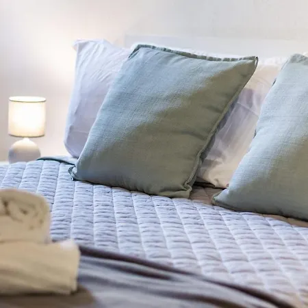 Tower Downtown Borghi Appartement