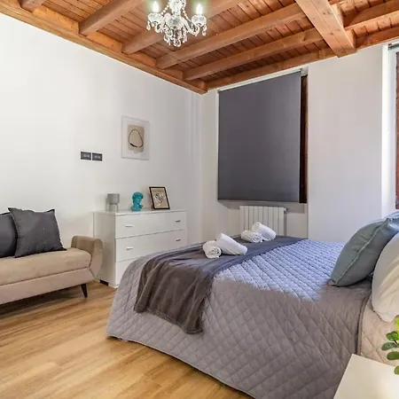 Tower Downtown Borghi Appartement