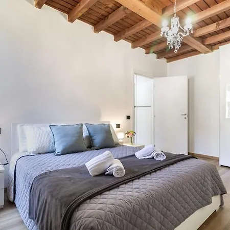 Tower Downtown Borghi Appartement