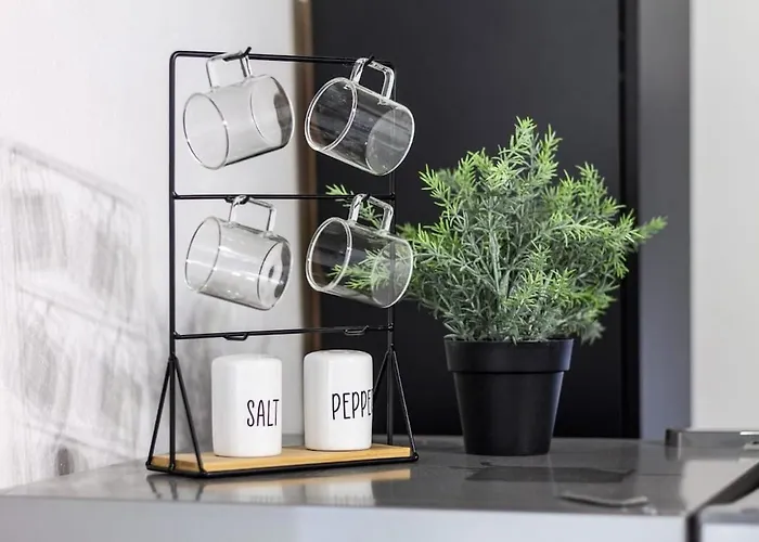 Tower Downtown Borghi